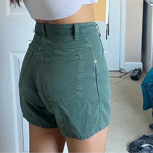 Vintage green long shorts - Picture 3 of 5
